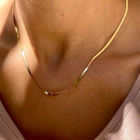 ✨ 18K Gold Filled Herringbone Chain ✨  Your go-to minimalist chain for everyday elegance. This 18K gold-filled herringbone necklace is crafted from high-quality stainless steel, making it hypoallergenic, waterproof, and tarnish-free—designed to never fade