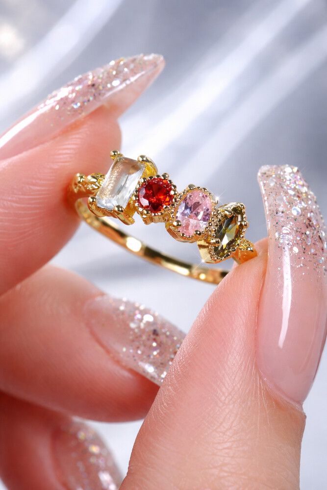 ✨ Multi Gem Vintage Ring Size 6 ✨  A dreamy vintage-inspired ring with a mix of colorful crystal stones that catch the light in the prettiest way. Soft pinks, deep tones and clear shine all come together for that rich, slightly eclectic look that feels bo