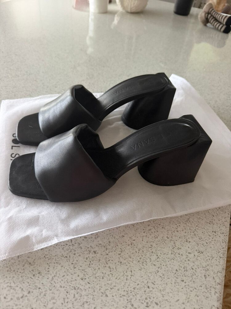 Sol Sana Heels
