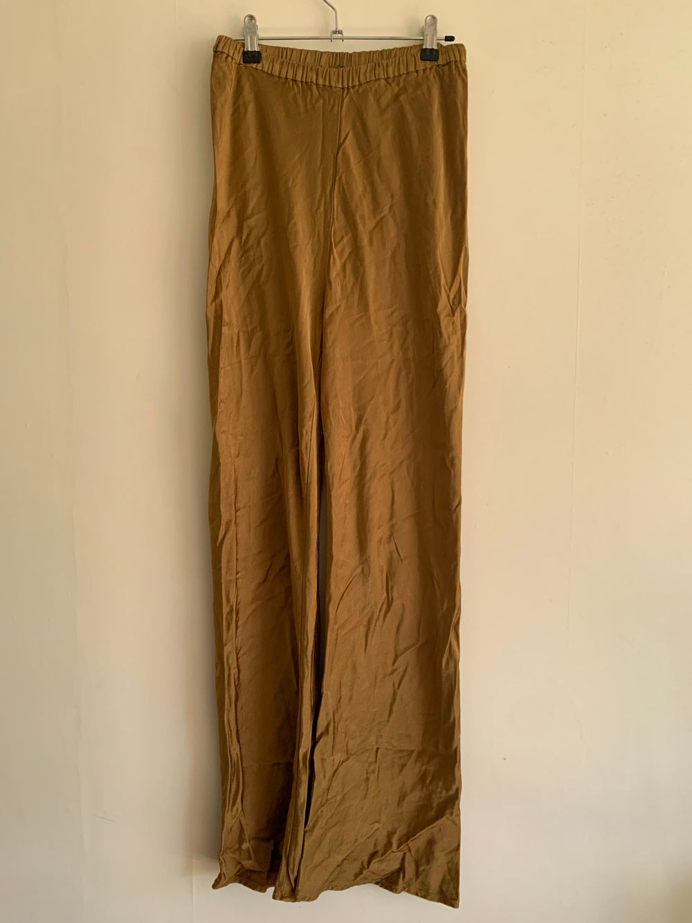 Dissh satin pants