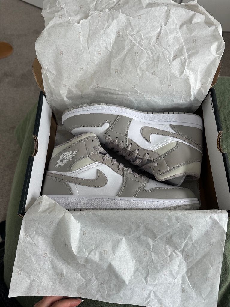 air jordan 1 mid