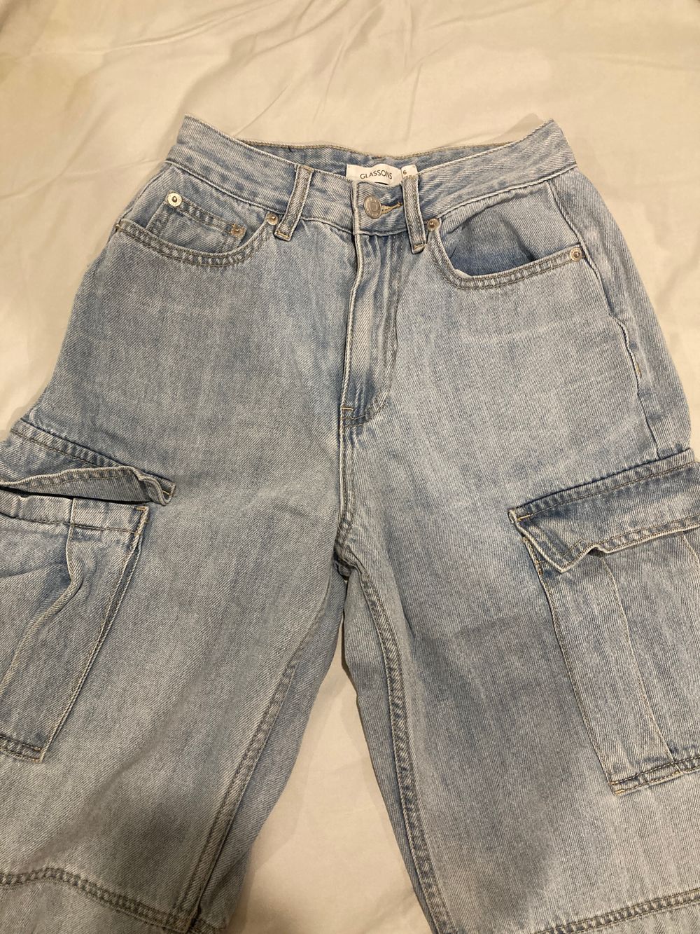 Wide Leg Cargo Jeans