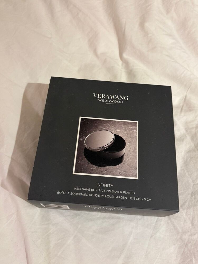 Vera Wang Jewellery Box