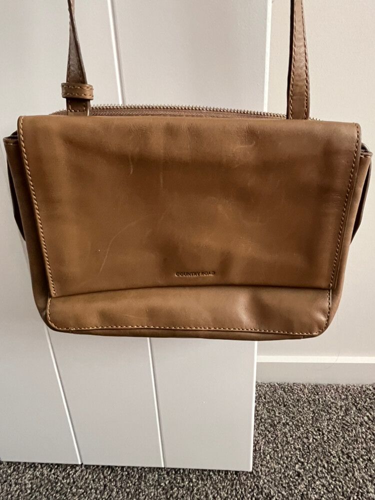 Country Road Leather Khaki/Brown Crossbody Bag
