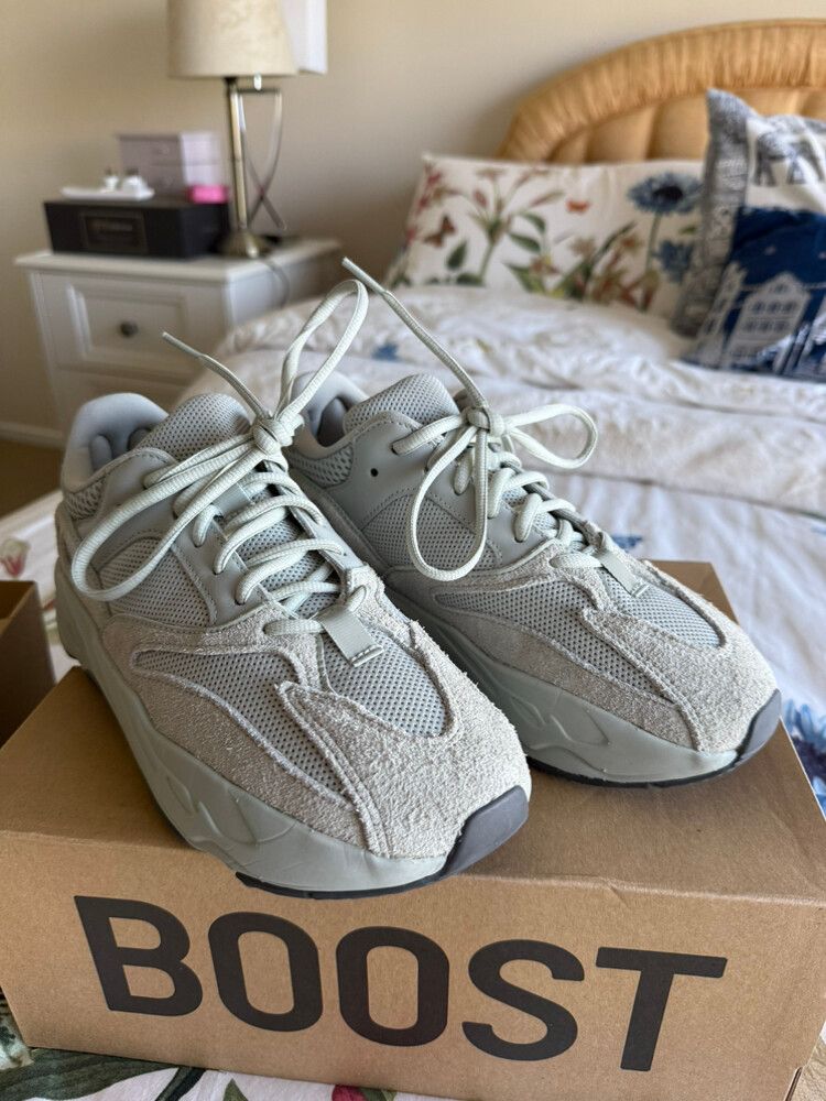 Yeezy - YEEZY BOOST 700 SALT on Designer Wardrobe