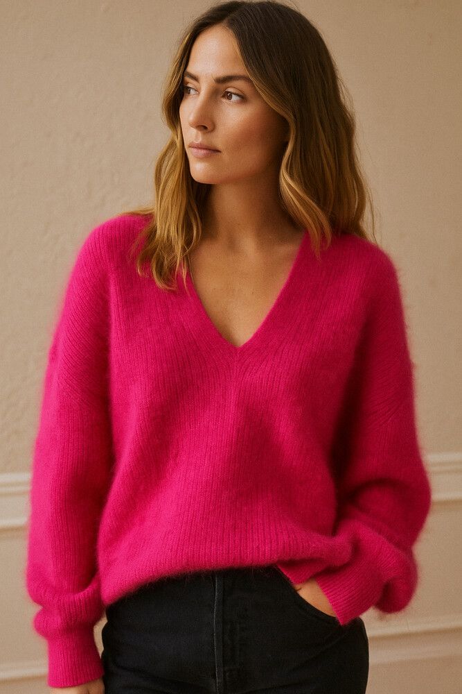 Cerise Pink Mohair-Wool Blend V-Neck Jumper – Paris Boutique Find Sz 8-12