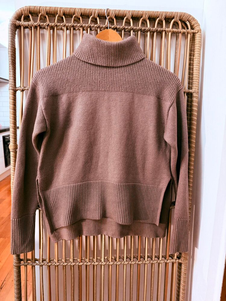 New KOOKAÏ 100% Wool Ribbed Roll Neck in Dusty Cocoa – Size 0 (AU/NZ 6)