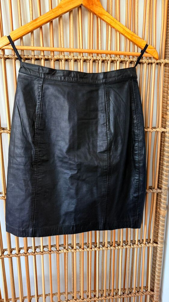Brand New Genuine Leather Mini Skirt – Classic Black Size 6-8