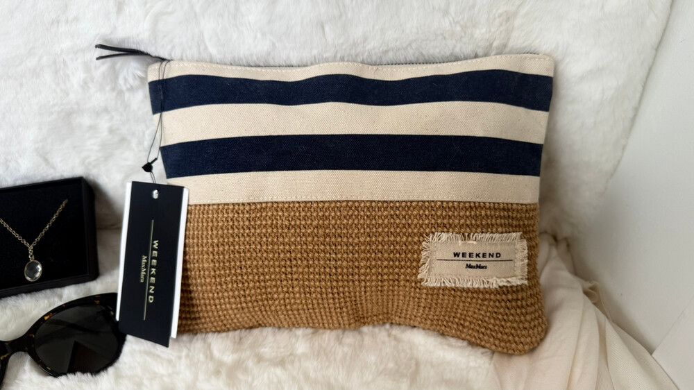 Weekend Max Mara Morris Cotton & Raffia Clutch – Navy Stripe – Cotton & Raffia