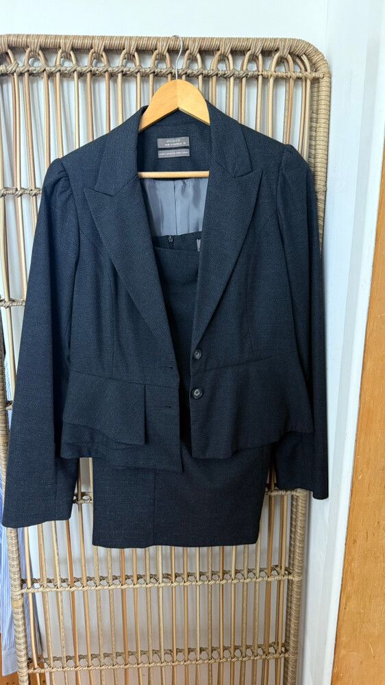 E Made in Australia Textured Skirt Suit Set – Blazer 10 | Skirt 8 | European Fabric
