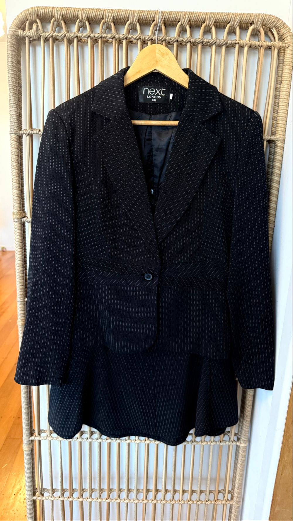 Next London UK Tailored Pinstripe Blazer & Skirt Suit Size 16