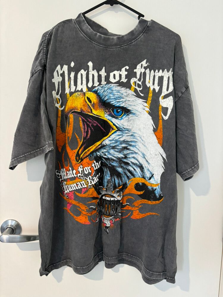Oversized eagle tee