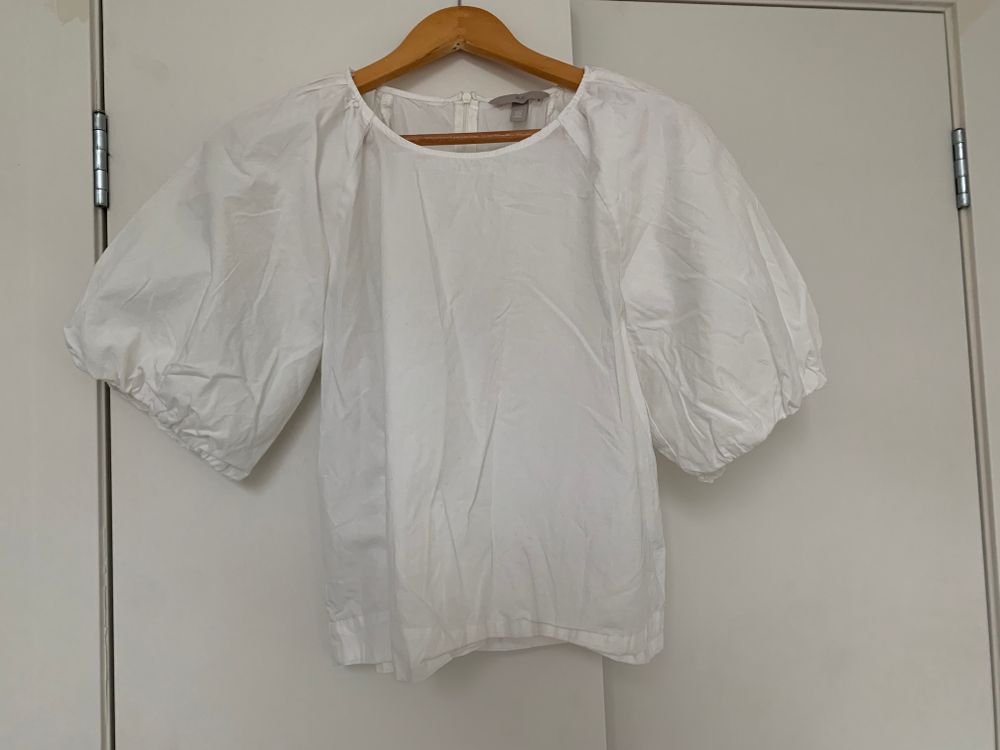 H&M White Balloon Sleeve Top Size M