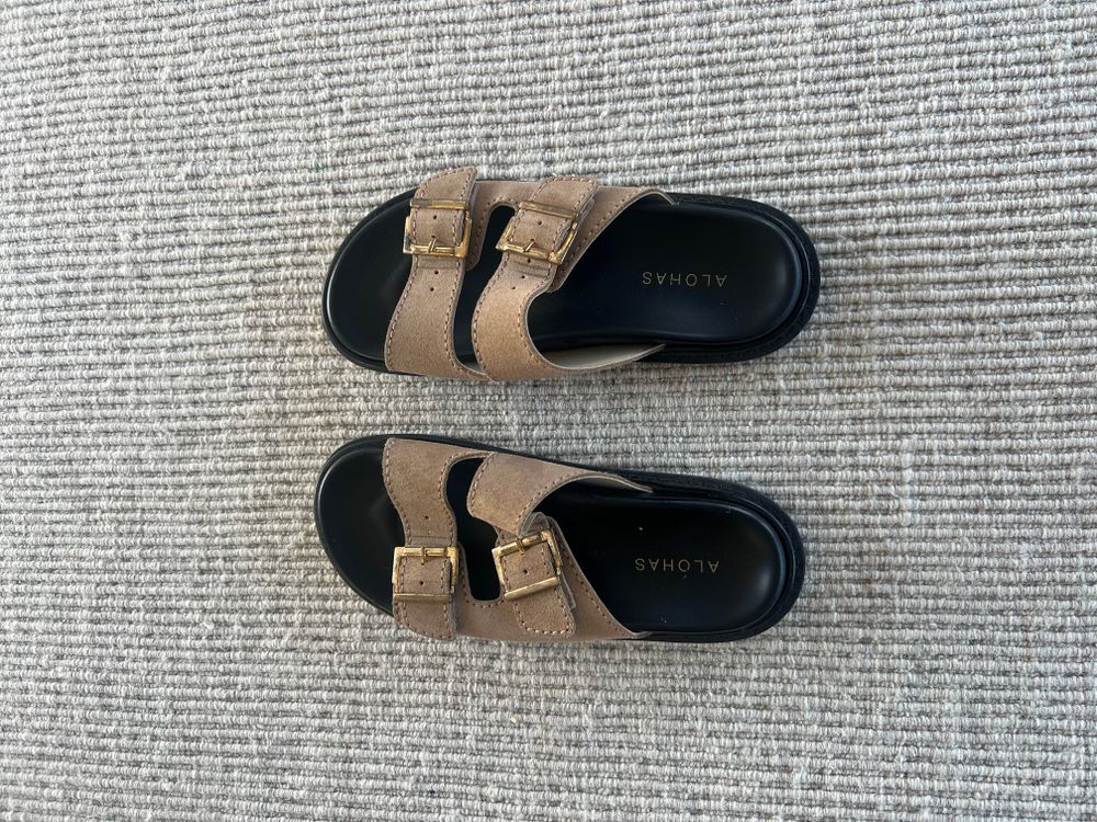 Aloha suede taupe sandel