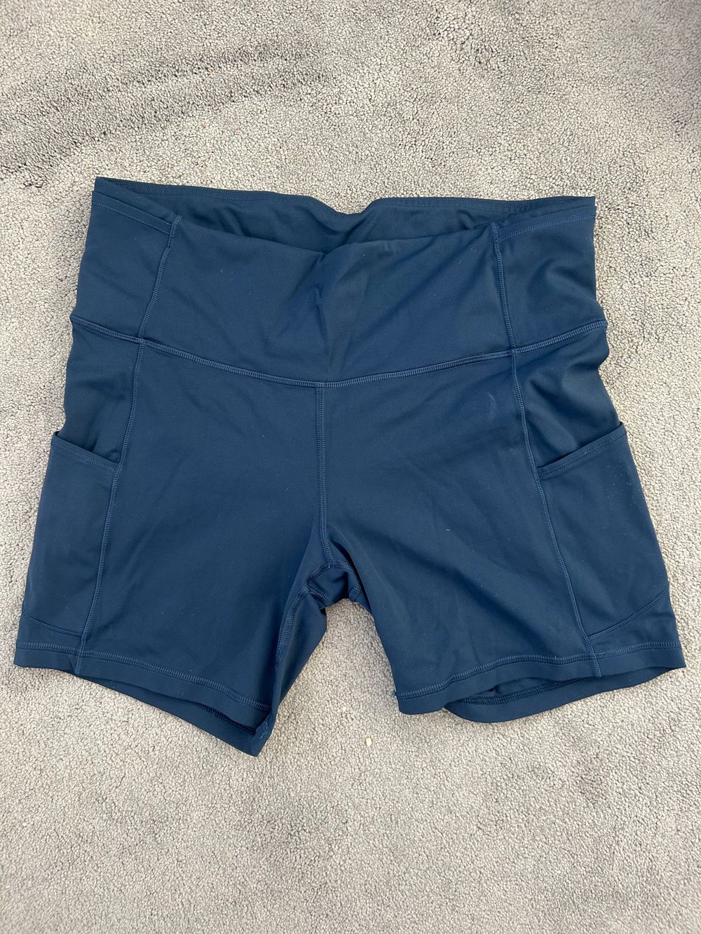 Lululemon Fast and Free Short 6" *Non-Reflective - True Navy