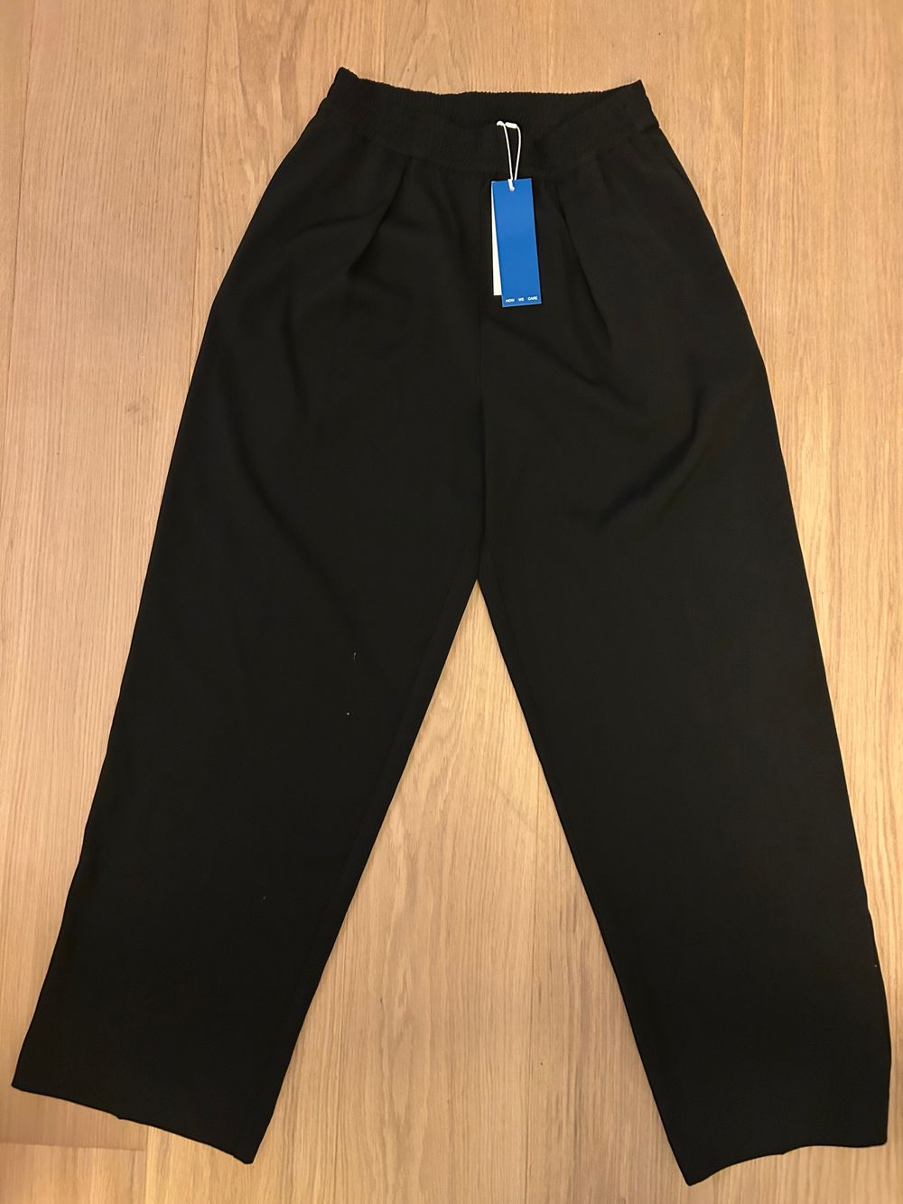 Samsoe & Samsoe black pants