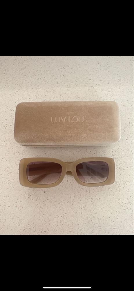 Luv Lou - Luv Lou Margot Beige Sunglasses on Designer Wardrobe display picture 3