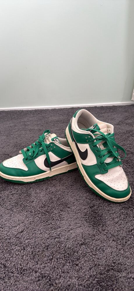 DR9654-100 Nike Dunk Low SE Jackpot Lottery Pack Malachite Green Pale Ivory