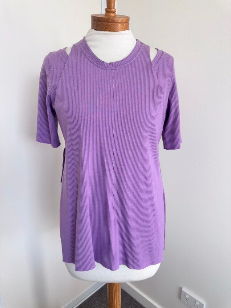 NOM D Top size 1