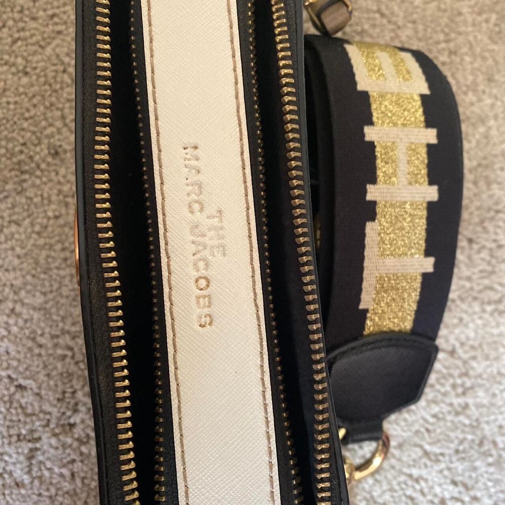 Marc Jacobs Crossbody Bag