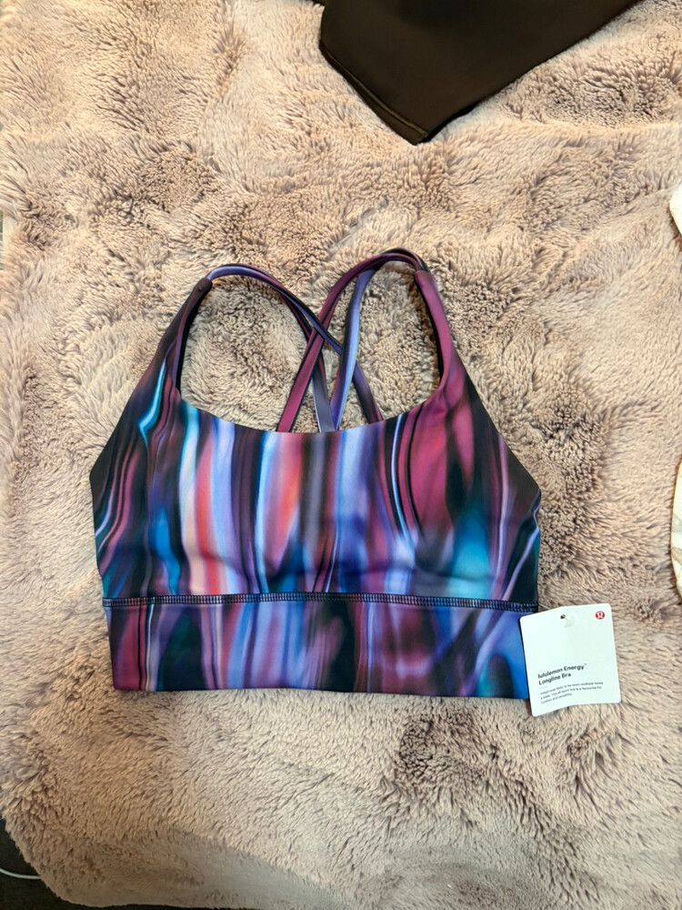 Lululemon sports Bra