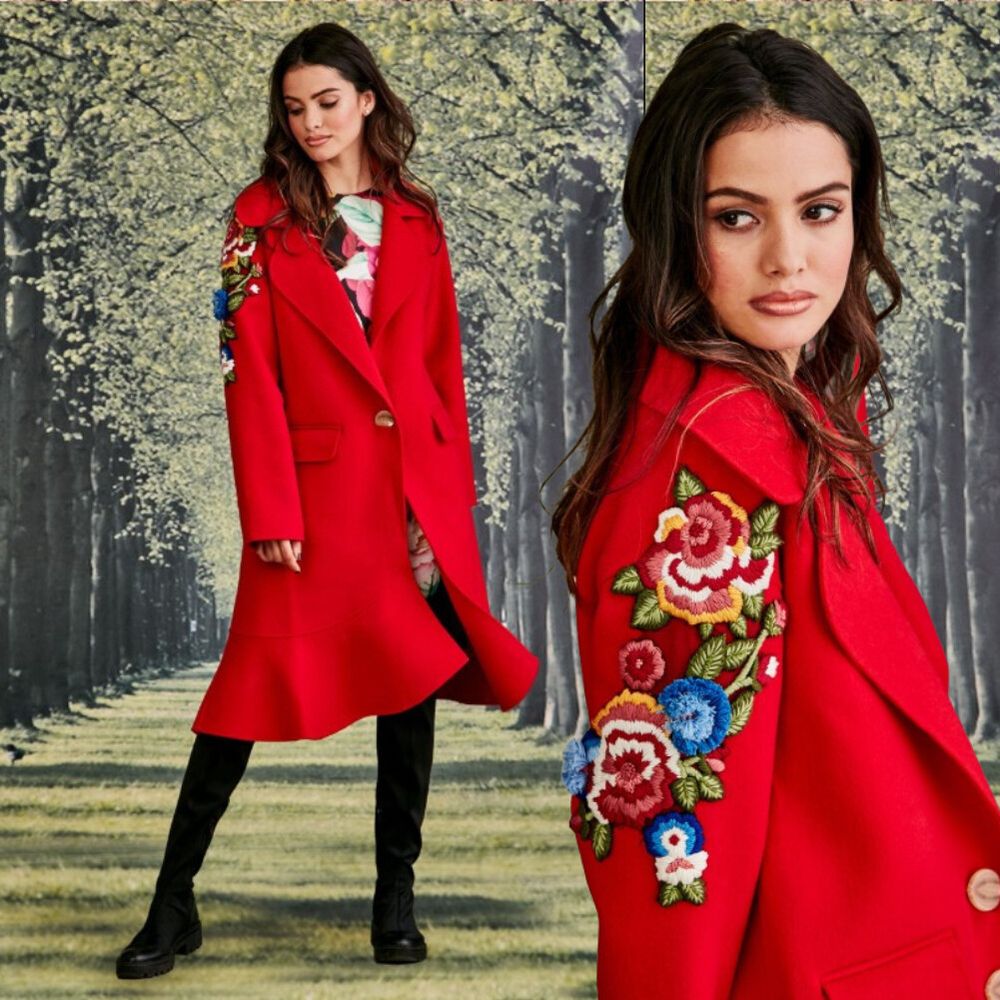 TRELISE COOPER Party On The Right Side Hand Embroidered Red COAT Medium
