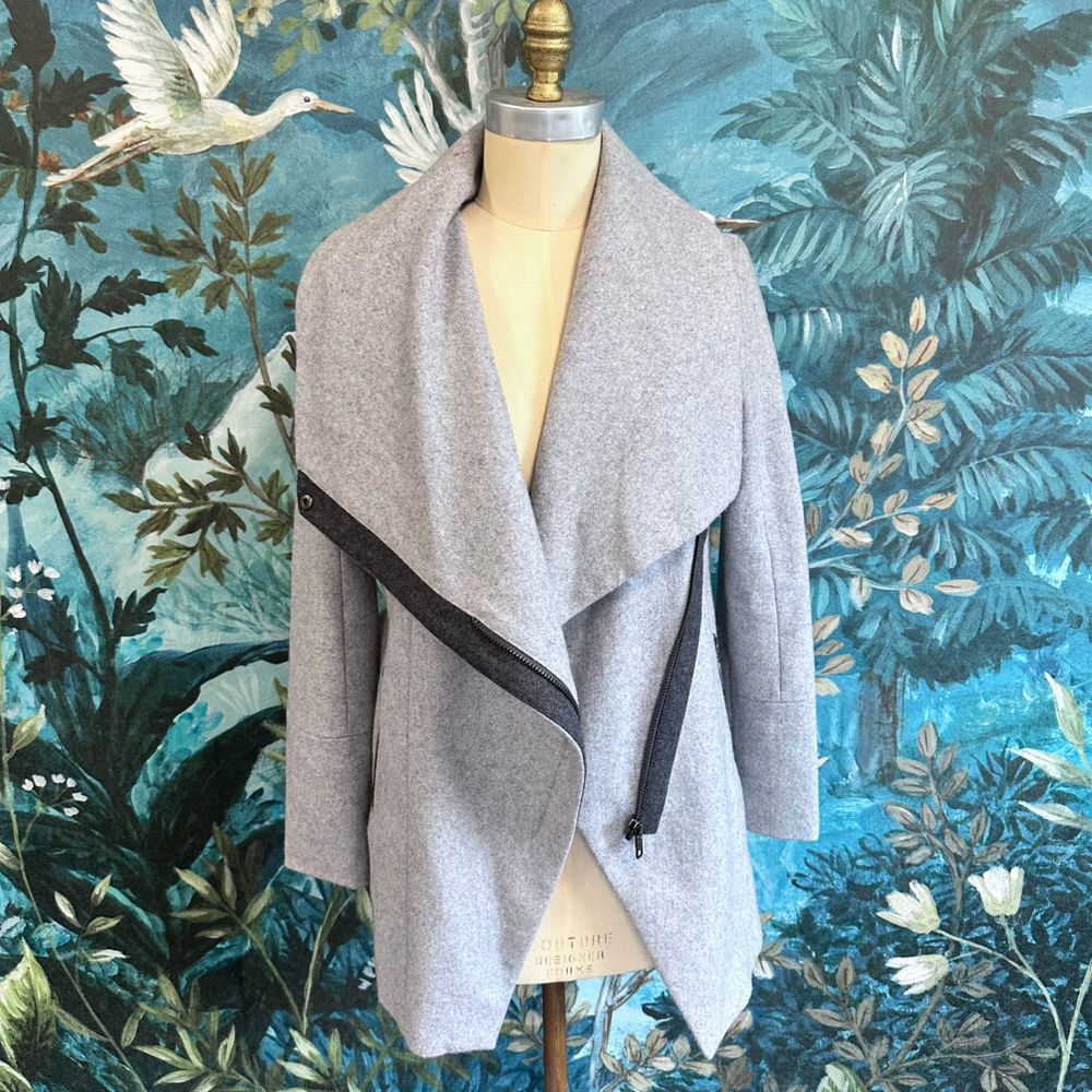 Milk & Honey Grey Wool Blend Coat size 8
