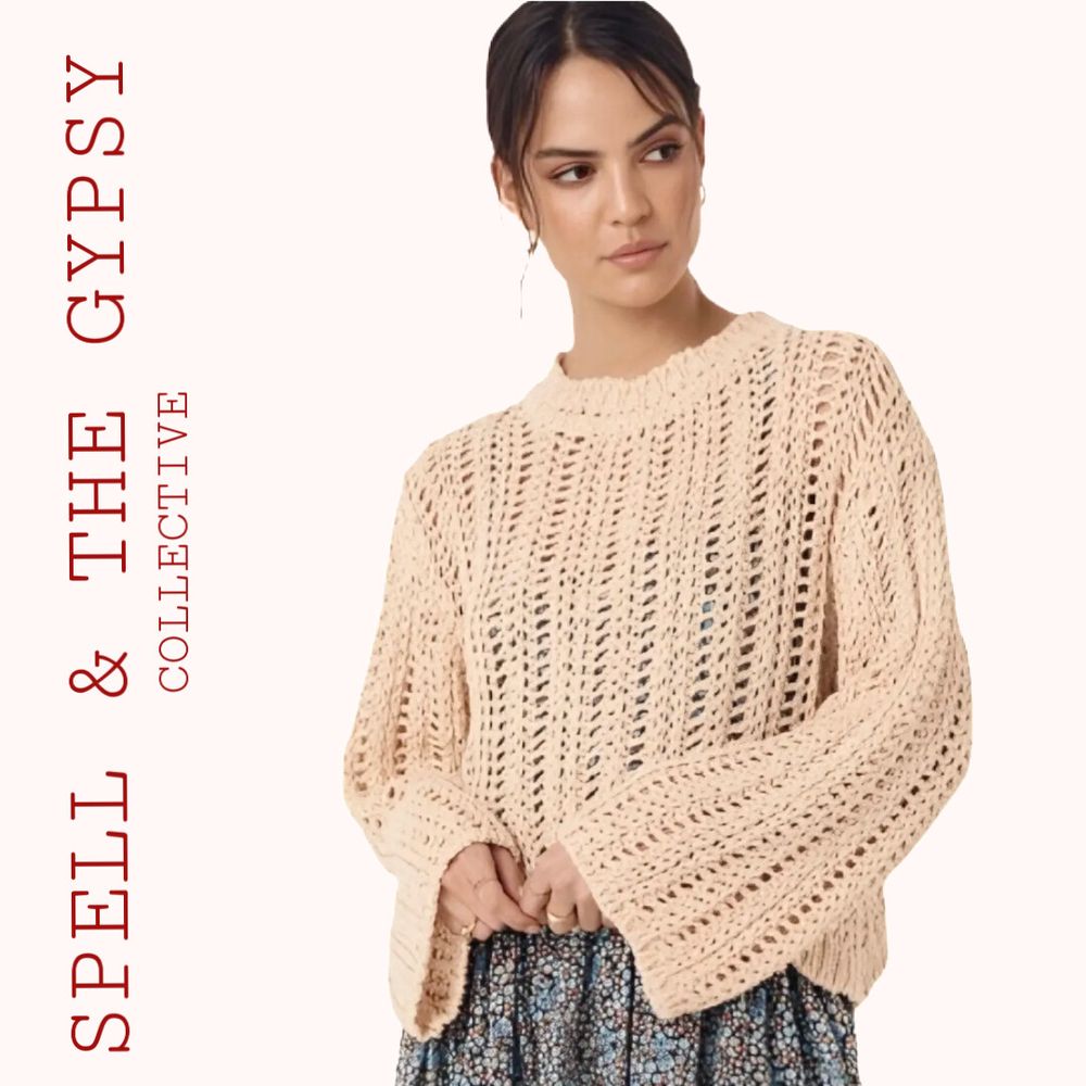 SPELL & THE GYPSY COLLECTIVE SASKIA KNIT JUMPER IN HONEY Medium