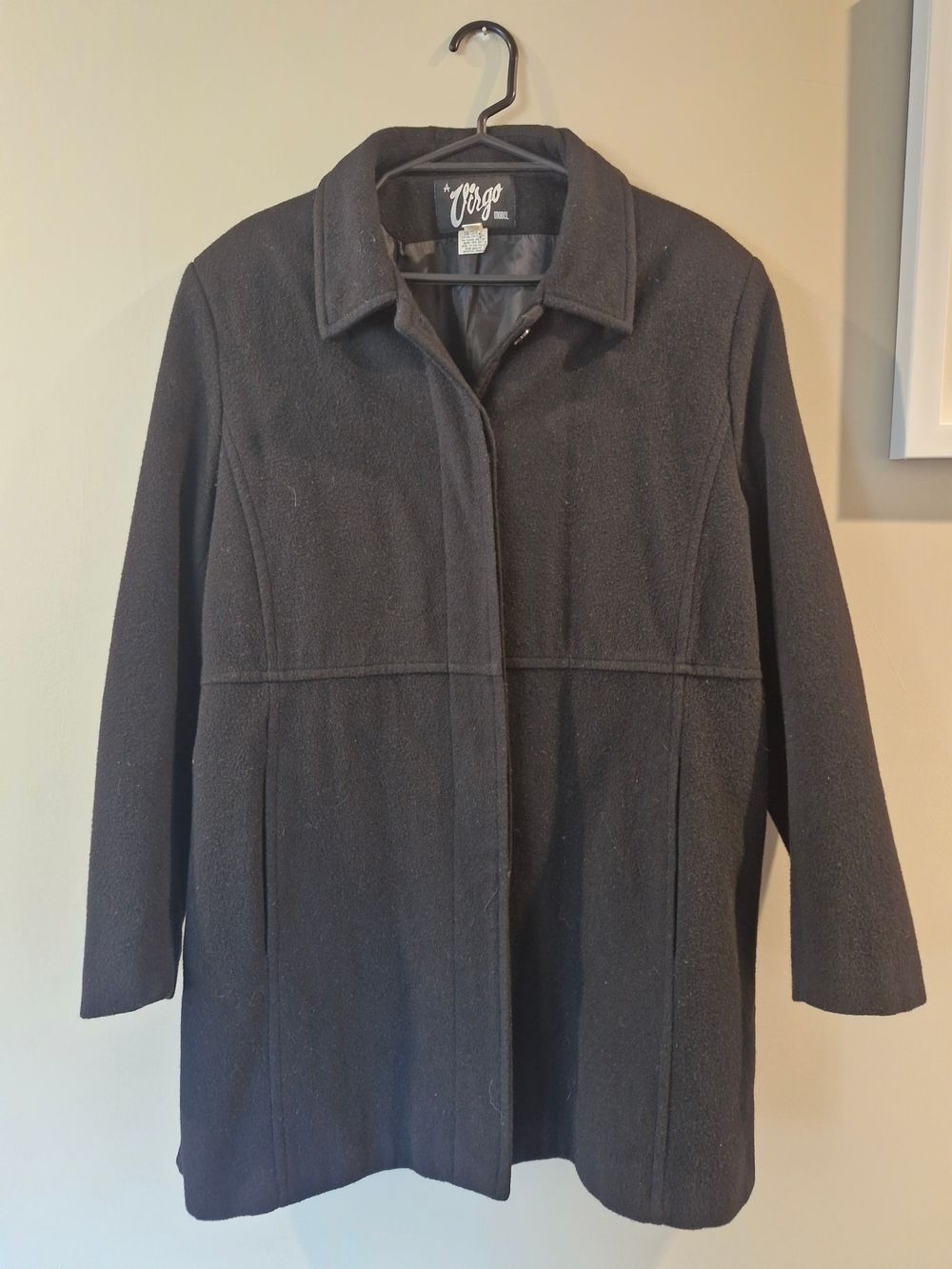 Virgo Black Wool Coat