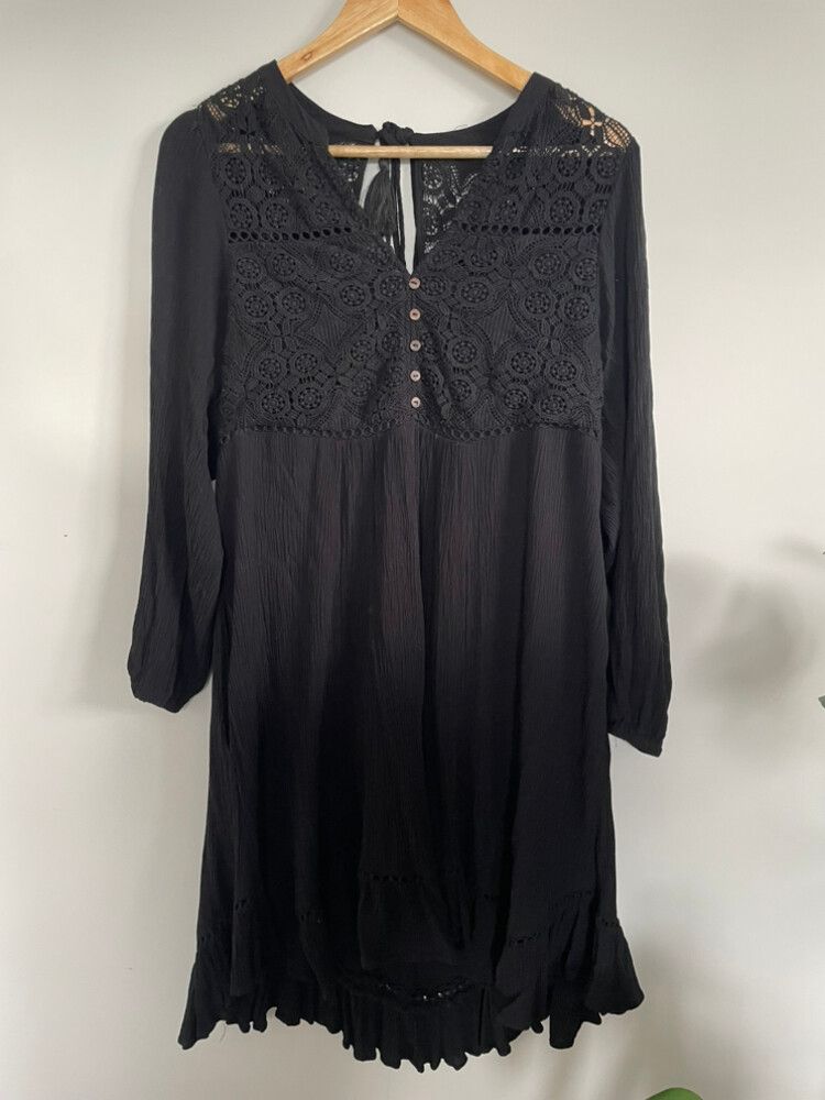 victoria lace dress Victoria Lace Mini – Haute Attitude main image 1