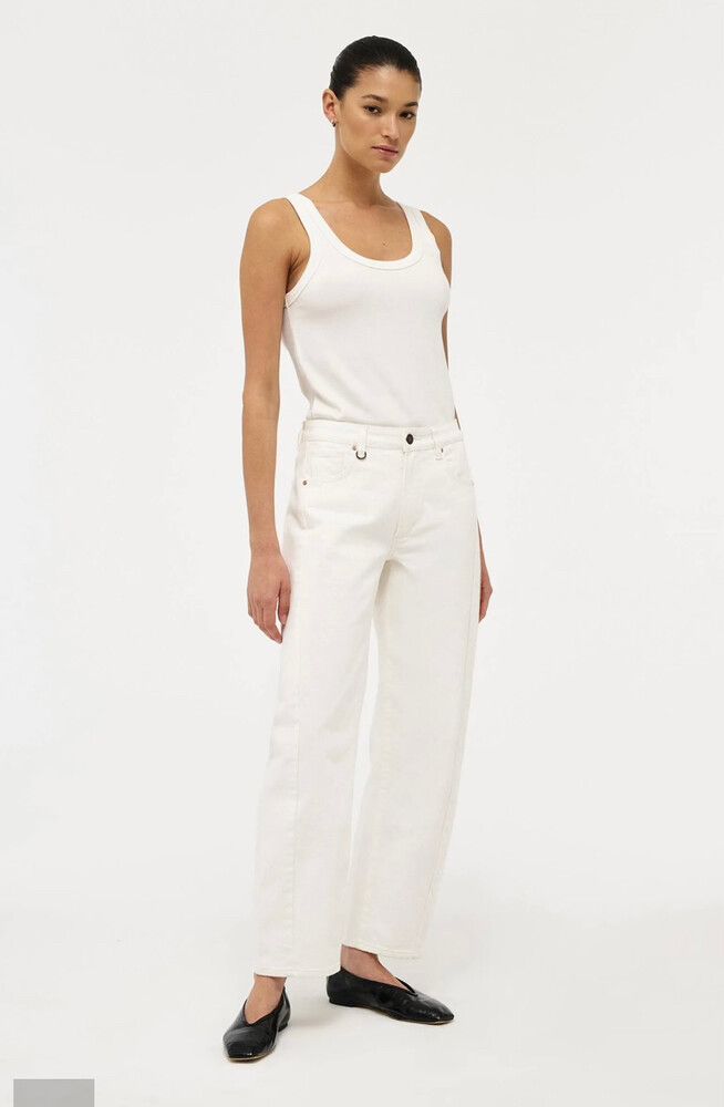 Neuw Amber Barrel Jeans