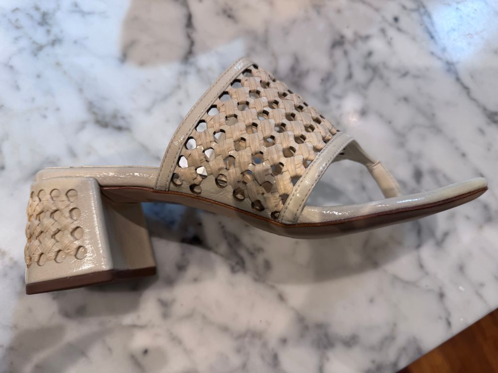 Sandal/Thong
