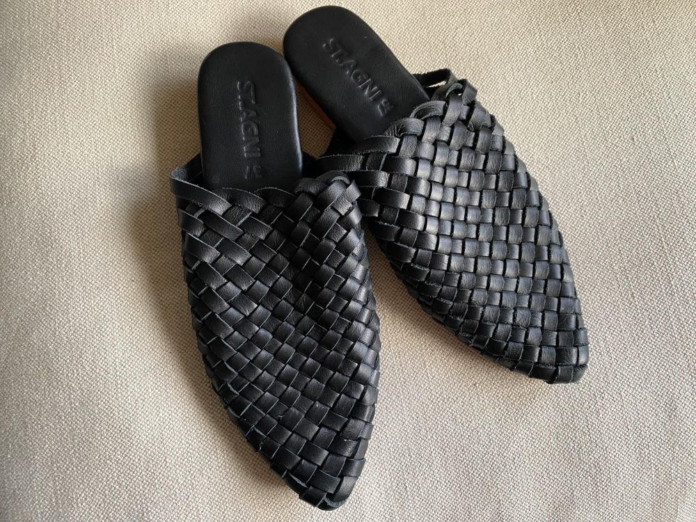 St Agni Paris mules - black leather