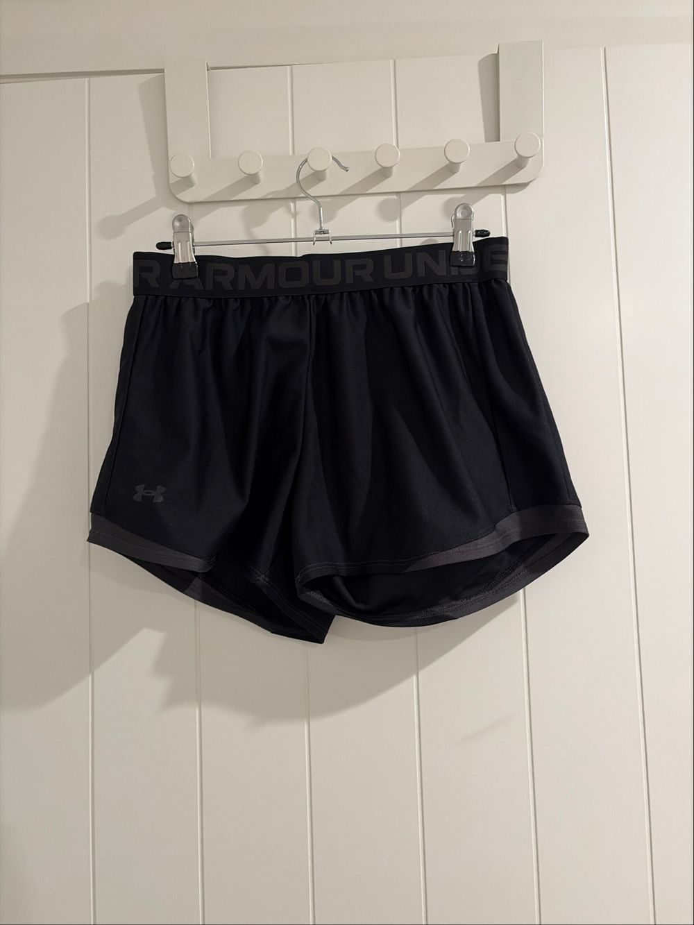 Under Armour Black Shorts