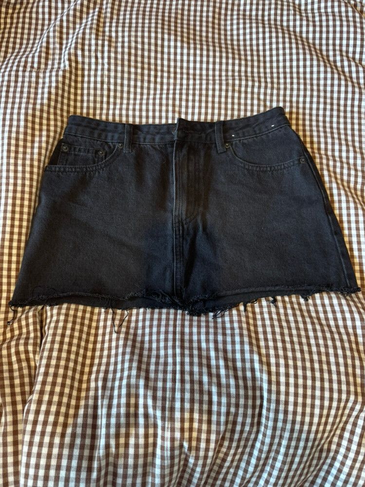 Glassons denim skirt