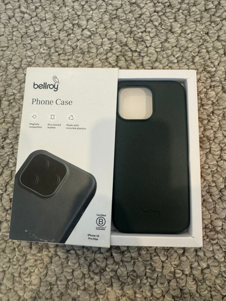 bellroy iPhone 15 pro max MagSafe case