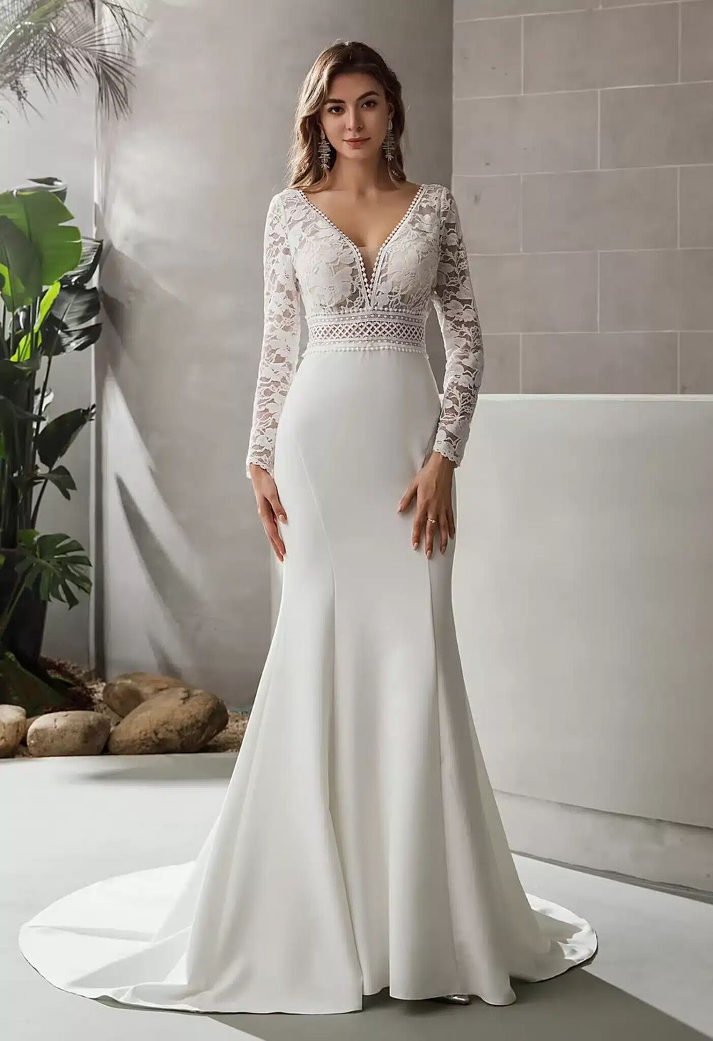 Herawhite Wedding Dress - Size 10