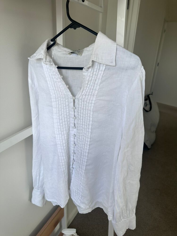 NELLY WHITE LINEN PINTUCK TOO