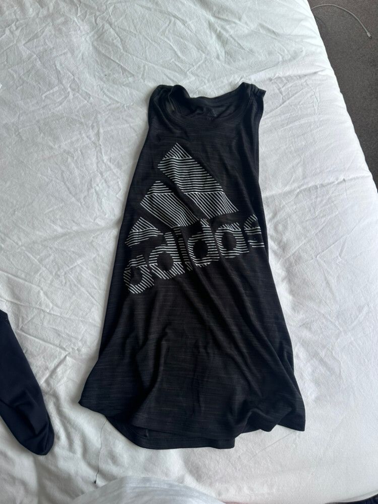 ADIDAS BLACK SINGLET