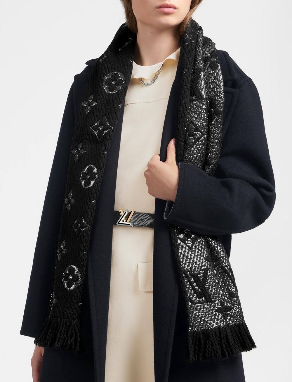 LOUIS VUITTON LOGOMANIA SHINE BLACK SILVER SCARF