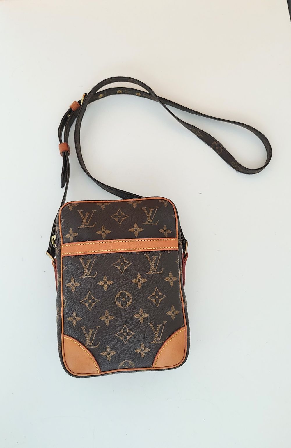 LOUIS VUITTON DUNABE PM CROSSBODY BAG