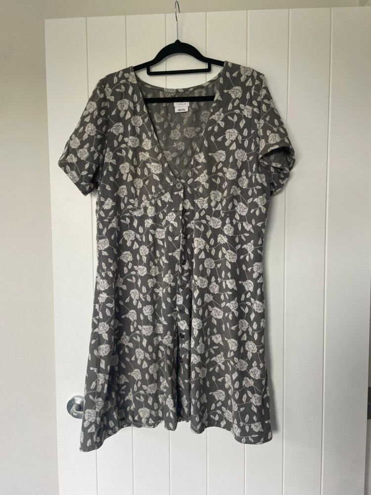Rvca dress