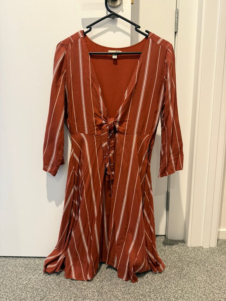 Amuse Society Tie-front Dress Size 8, Rust/burnt Orange Colour