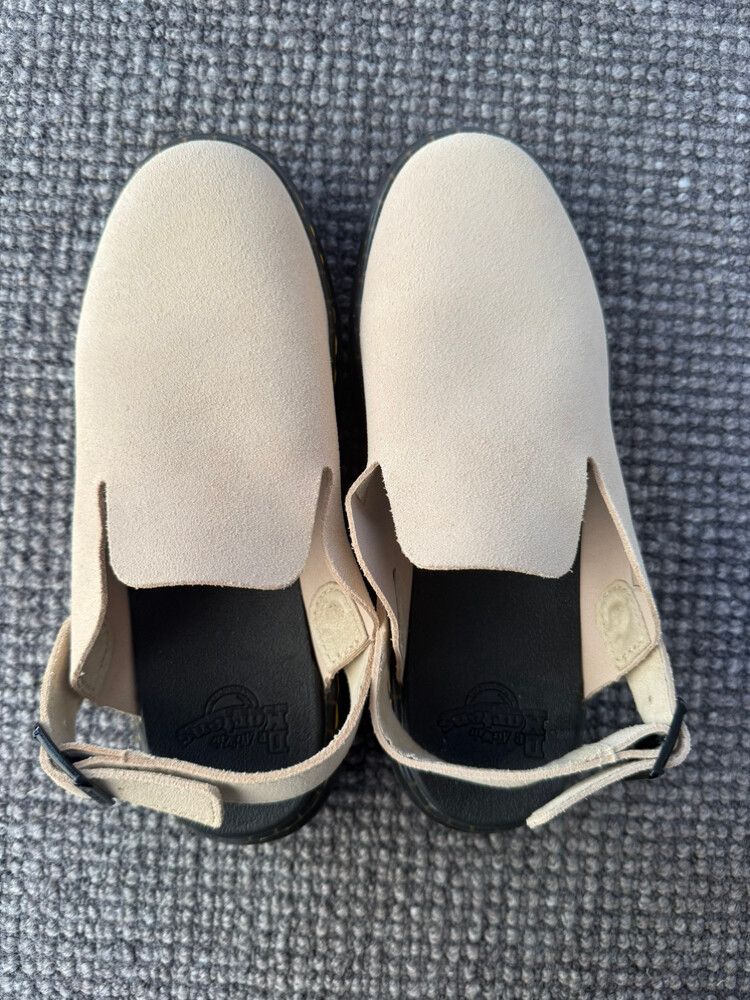Dr. Martens Carlson Sandals Brand New