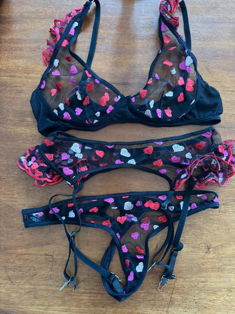Kisskill Black Heart Lingerie Set