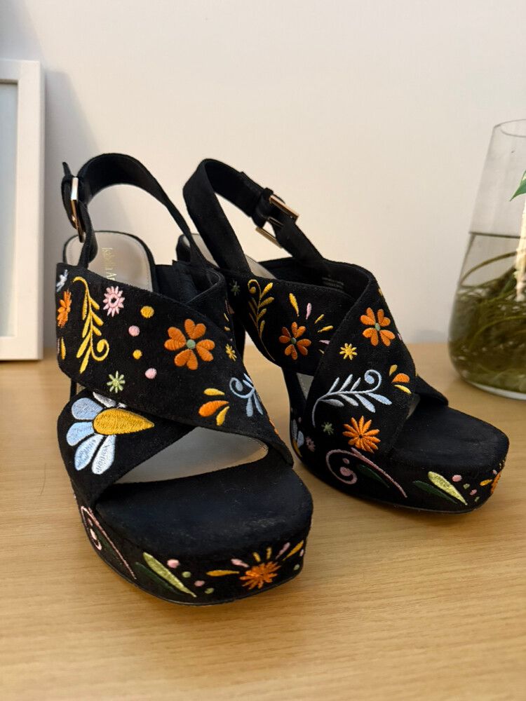 Isabella Anselmi Black Heels