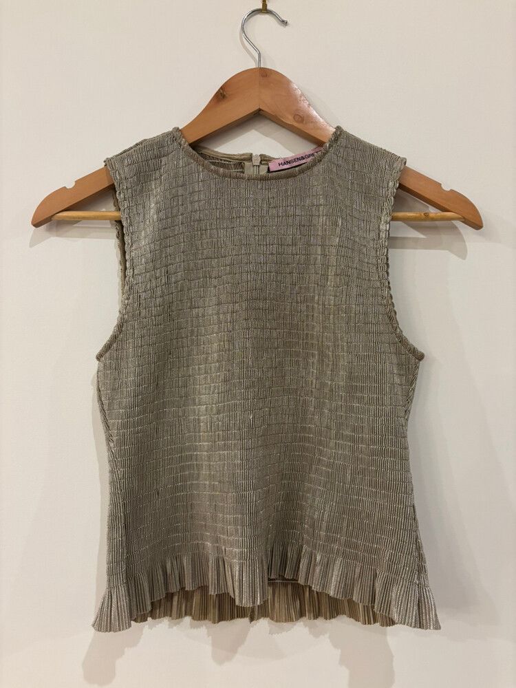 Hansen & Gretel sleeveless top