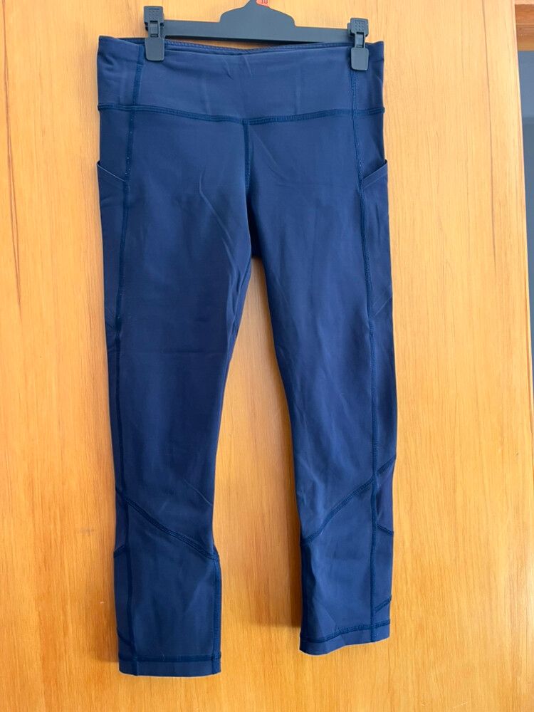 Lululemon Navy Blue Activewear Leggings