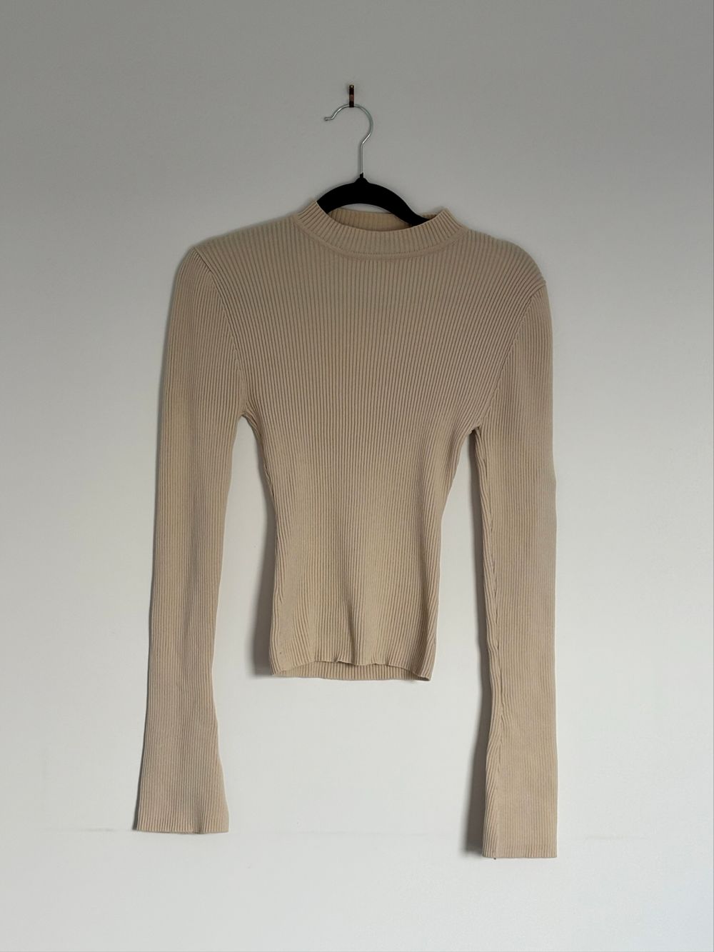 Dissh Cream Longsleeve Knit Small