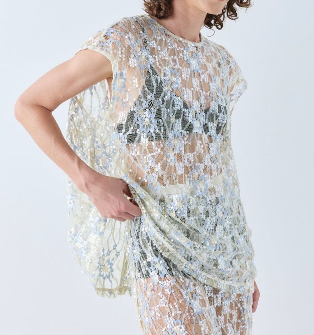 VRG Girl Beige and Blue Sequin Lace Top Size M